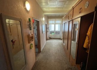 3-комнатная квартира на продажу, 87.8 м2, Челябинская область, улица Дегтярёва, 50