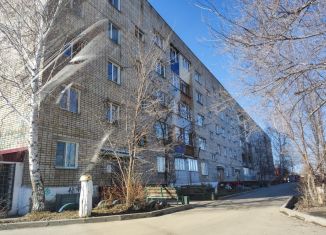 Продается 3-комнатная квартира, 57.5 м2, Бийск, улица Николая Гоголя, 210