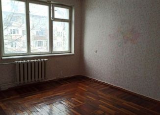 Сдается в аренду 3-комнатная квартира, 60 м2, Майский, улица Гагарина, 16