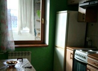 Сдаю 2-комнатную квартиру, 62 м2, Кемеровская область, улица Попова, 3Б