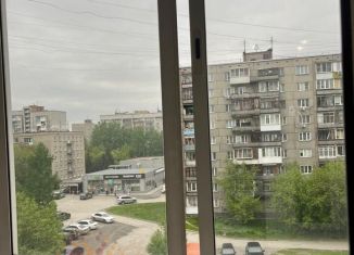 Сдам однокомнатную квартиру, 32 м2, Новосибирск, улица Шмидта, 8, Первомайский район