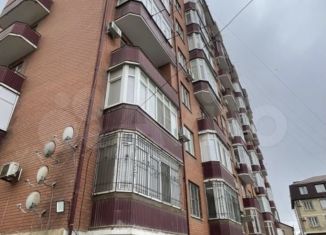 Продается двухкомнатная квартира, 62 м2, Дагестан, улица Максима Горького, 85А