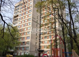 Продажа двухкомнатной квартиры, 72 м2, Санкт-Петербург, 2-й Муринский проспект, 27, Выборгский район