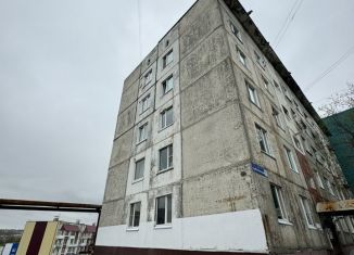Продажа трехкомнатной квартиры, 63 м2, Петропавловск-Камчатский, Орбитальный проезд, 11