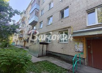 Продается двухкомнатная квартира, 40 м2, Калужская область, улица Дзержинского, 88