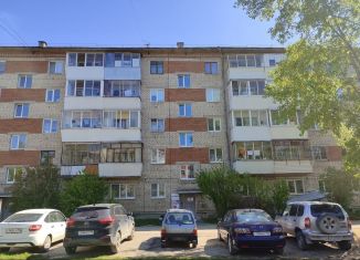 Двухкомнатная квартира на продажу, 45 м2, Свердловская область, Шиловская улица, 17