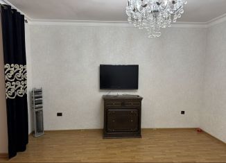 Сдача в аренду 2-ком. квартиры, 50 м2, Махачкала, улица Ахмата-Хаджи Кадырова, 23