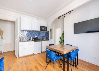 Продается 3-ком. квартира, 95 м2, Москва, Старомонетный переулок, 18, метро Полянка