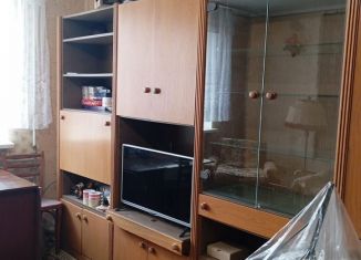 Продам двухкомнатную квартиру, 45.4 м2, Красноперекопск, 10-й микрорайон, 32