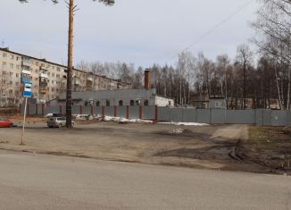 Продам помещение свободного назначения, 725 м2, Пермский край, Заречная улица, 129