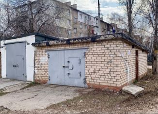 Продается гараж, 30 м2, поселок городского типа Стройкерамика