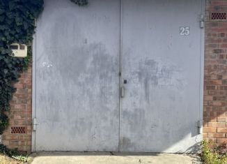 Продаю гараж, 18 м2, поселок Парковый, Совхозная улица