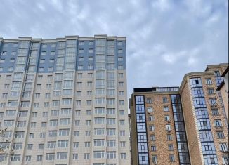 2-комнатная квартира на продажу, 71 м2, Махачкала, улица Времена Года, 5Б, ЖК Времена Года