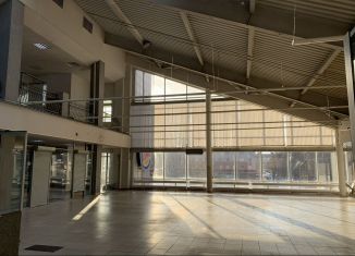 Торговая площадь в аренду, 300 м2, Тобольск, 4-й микрорайон, 24
