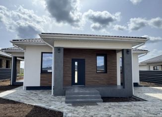 Дом на продажу, 150 м2, село Белоглинка, Изумрудная улица, 13