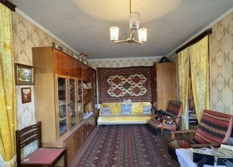 Продается двухкомнатная квартира, 42 м2, Серпухов, улица Чернышевского, 21