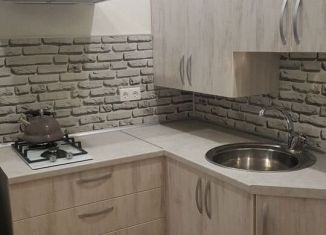 Сдается в аренду 1-ком. квартира, 40 м2, Анапа, улица Ленина, 180Ак9