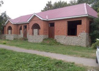 Продается помещение свободного назначения, 320 м2, село Левокумка, Степная улица, 6А