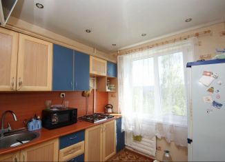 Продаю 2-комнатную квартиру, 46.7 м2, Псковская область, Печорская улица, 5А