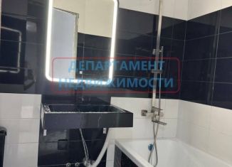 Продаю 2-ком. квартиру, 54.4 м2, Ульяновская область, улица 50 лет Октября, 82