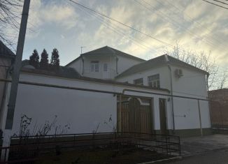 Продам дом, 301 м2, Грозный, улица Урицкого, 19, Байсангуровский район