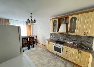 Продаю трехкомнатную квартиру, 85 м2, Мурино, Привокзальная площадь, 5Ак3, ЖК Мечта