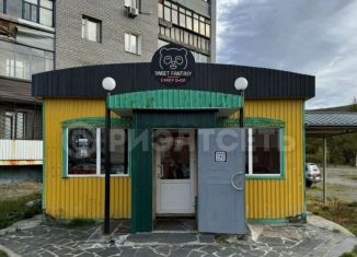Продается торговая площадь, 33 м2, Мончегорск, улица Кондрикова, 18