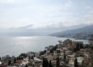 Продаю двухкомнатную квартиру, 23.3 м2, Ялта, Поликуровская улица, 15