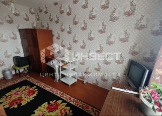 Продаю 3-комнатную квартиру, 52.1 м2, Мурманск, проезд Михаила Бабикова