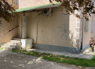 Продам помещение свободного назначения, 18.2 м2, Крымск, улица Ленина, 31