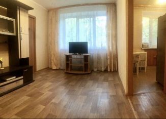 Сдам двухкомнатную квартиру, 41.3 м2, Мурманская область, улица Академика Книповича, 55