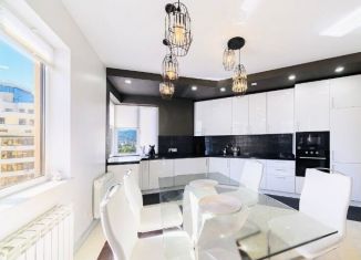 Продам 2-комнатную квартиру, 74 м2, Сочи, Виноградная улица, 2/3, ЖК На Красноармейской