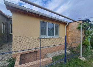 Продажа двухкомнатной квартиры, 47 м2, Судак, улица Кутузова, 17