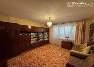 Продам трехкомнатную квартиру, 70 м2, Крымск, улица Фадеева, 23