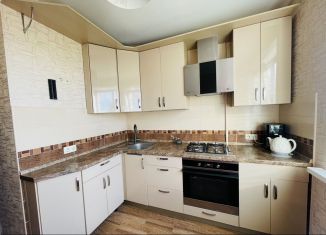 Продажа двухкомнатной квартиры, 54 м2, Орёл, Черкасская улица, 72, Заводской район