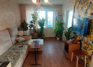 Продам 4-комнатную квартиру, 63 м2, Оренбургская область, проспект Ленина, 119А