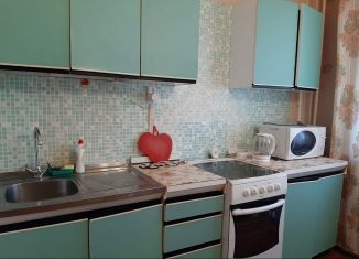 Однокомнатная квартира в аренду, 35 м2, Санкт-Петербург, улица Кораблестроителей, 35, метро Приморская