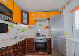 Продаю двухкомнатную квартиру, 43 м2, Екатеринбург, Чкаловский район, улица Бородина, 4Б