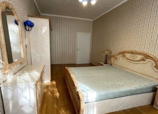 3-комнатная квартира в аренду, 68 м2, Санкт-Петербург, проспект Елизарова, 20
