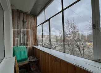 Продажа двухкомнатной квартиры, 42.2 м2, Свердловская область, улица Окунева, 39
