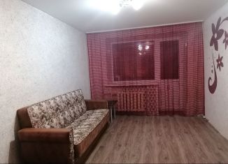 Сдается в аренду двухкомнатная квартира, 45 м2, Татарстан, улица Салиха Сайдашева, 13
