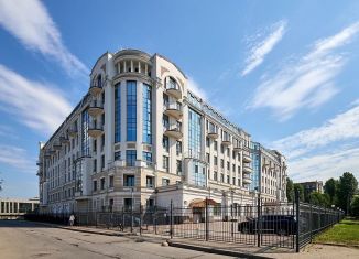 Продам трехкомнатную квартиру, 121.7 м2, Санкт-Петербург, Морской проспект, 33, Морской проспект