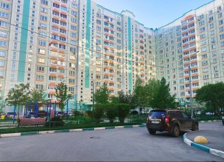 Четырехкомнатная квартира на продажу, 98 м2, Московская область, бульвар 65-летия Победы, 9