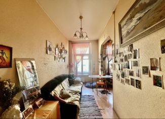 Продажа 2-комнатной квартиры, 52.4 м2, Санкт-Петербург, набережная реки Мойки, 93