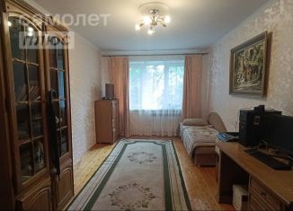 Продам 3-комнатную квартиру, 61.3 м2, Курск, улица Димитрова, 95, Центральный округ
