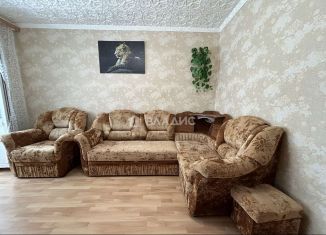 Сдается в аренду 2-комнатная квартира, 42 м2, Саратовская область, улица Братьев Захаровых, 6