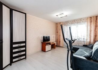 Продается 2-комнатная квартира, 47.6 м2, Екатеринбург, метро Чкаловская, улица Начдива Онуфриева, 72
