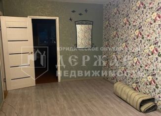 Продается 2-комнатная квартира, 44.4 м2, Кемеровская область, улица Ворошилова, 20