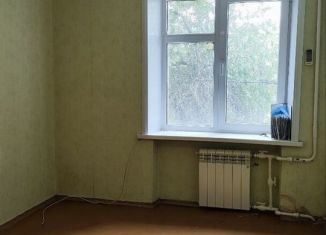Продаю комнату, 12 м2, Астрахань, улица Николая Островского, 134