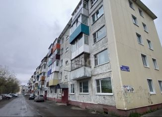 Продается 3-комнатная квартира, 47.7 м2, Петропавловск-Камчатский, проспект Карла Маркса, 11